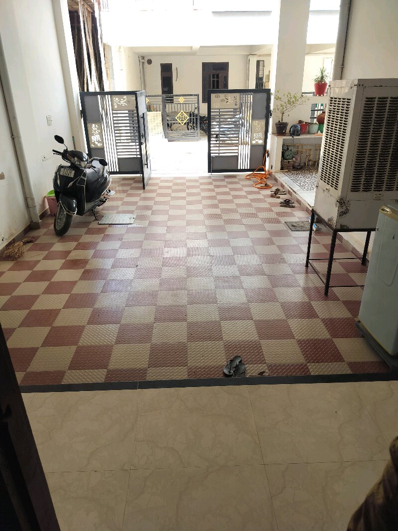 पितृ villa